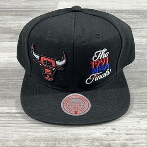 Mitchell & Ness Chicago Bulls Dual Whammy 1991 Black Adjustable Snapback Hat Cap